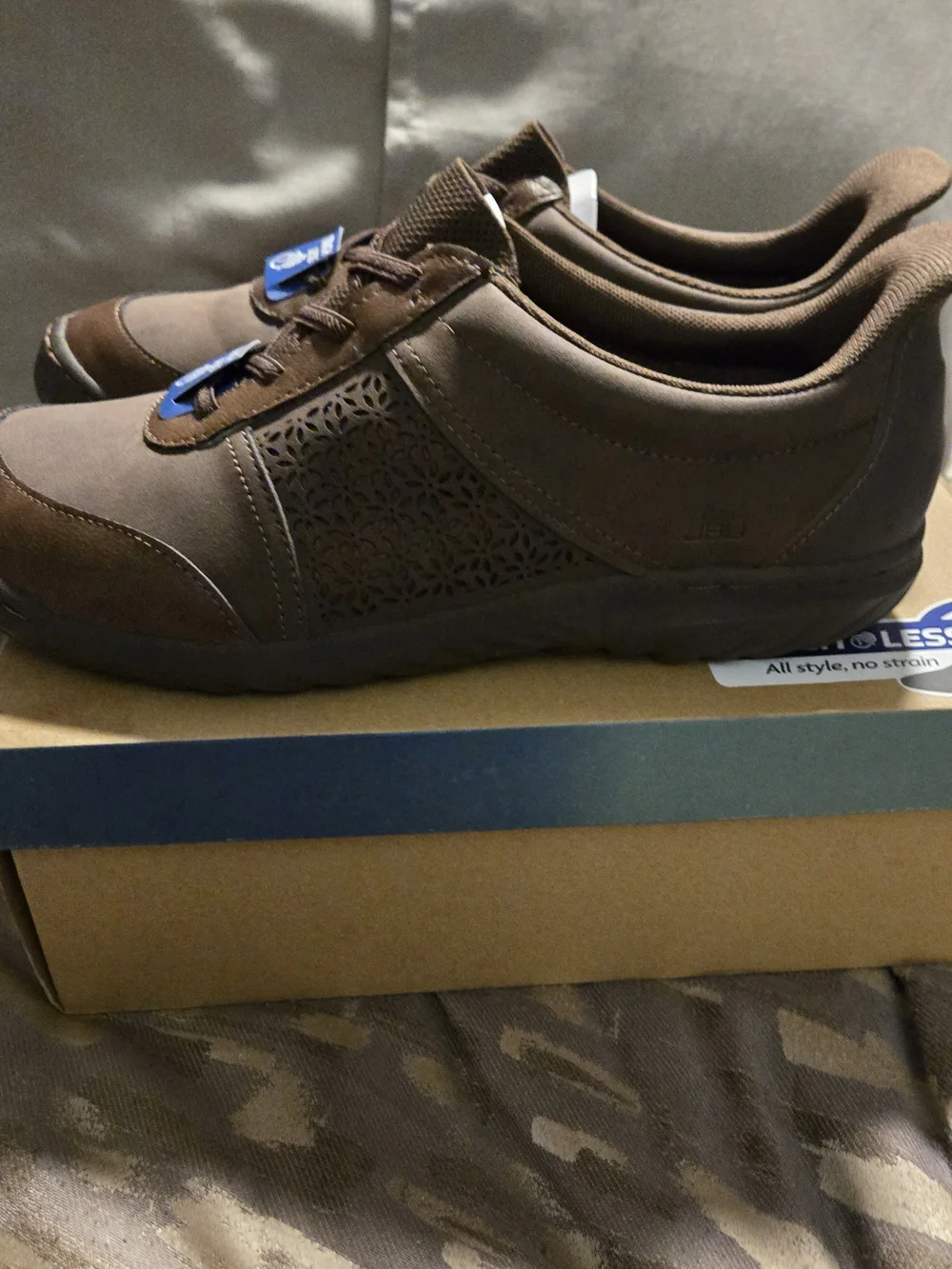 JBU lightweight lace